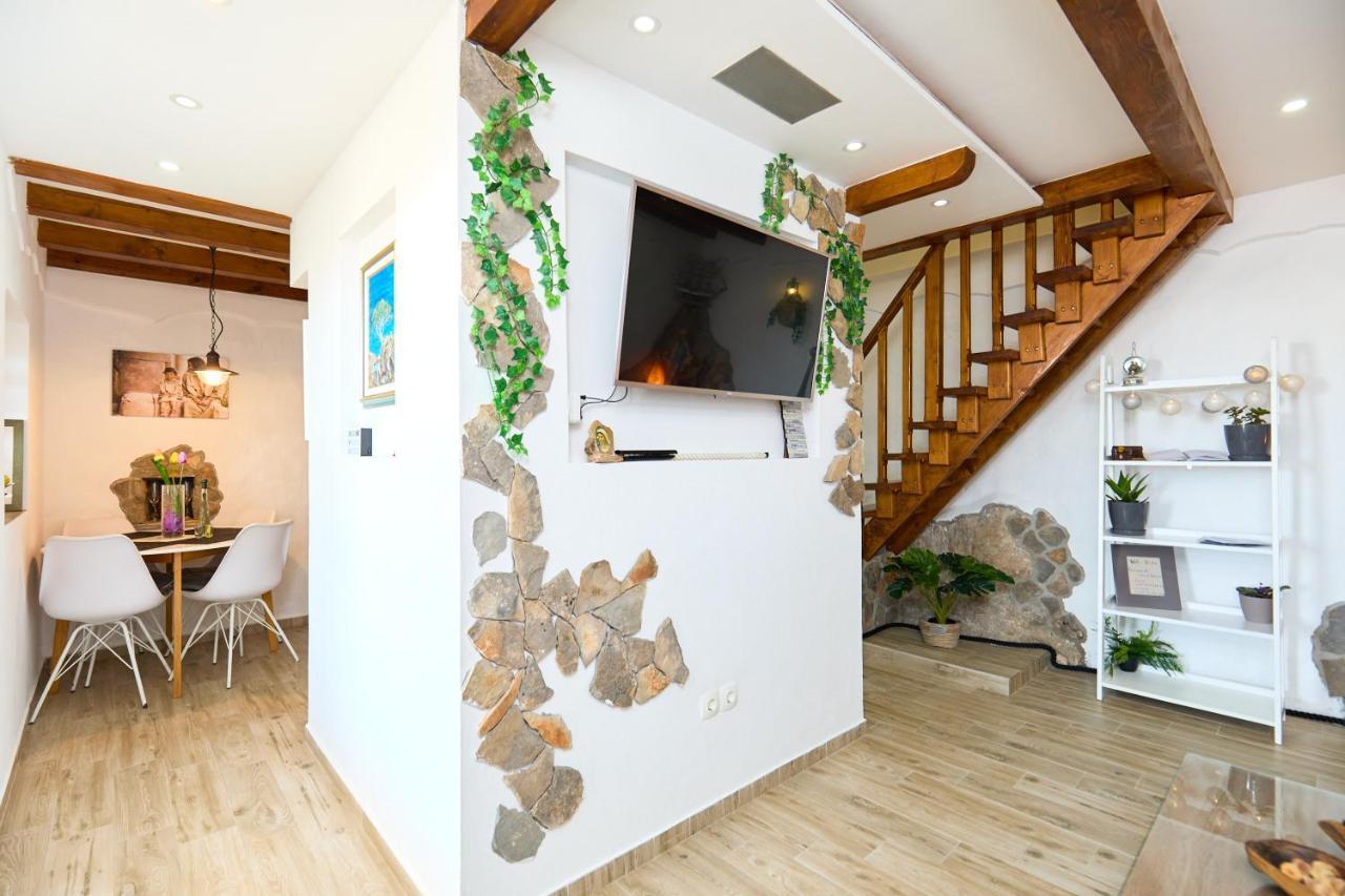 דירות Babino Polje Stone House Biskup מראה חיצוני תמונה